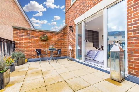 19 Mowbray Close, Epping, CM16 5AZ
