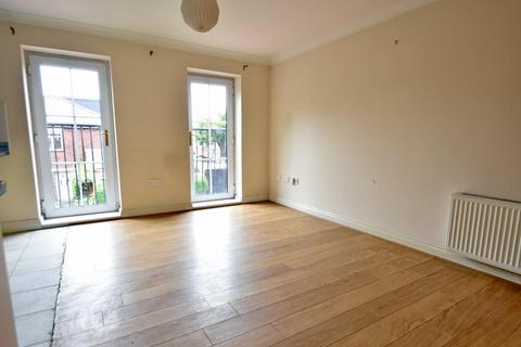 2 bedroom apartment for sale, Walmersley Road, Bury BL9