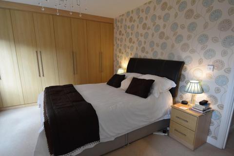 5 Albemarle Place, Tottington, Bury, BL8 3GN