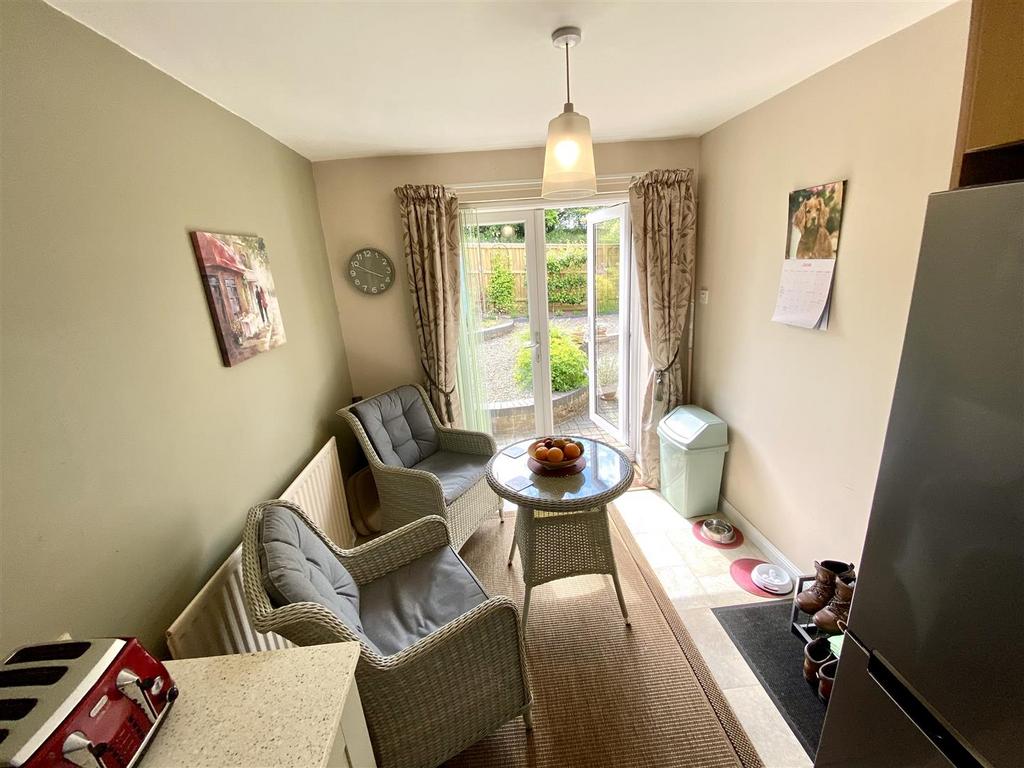 Open Plan Kitchen and Breakfast Room