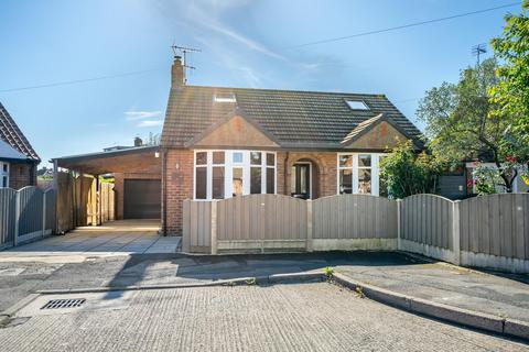 4 bedroom detached bungalow for sale, Eva Avenue, York