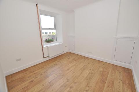 3 bedroom terraced house for sale, Parcmaen Street, Carmarthen