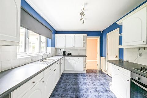 2a The Hillock, Astley, Manchester, M29 7GW