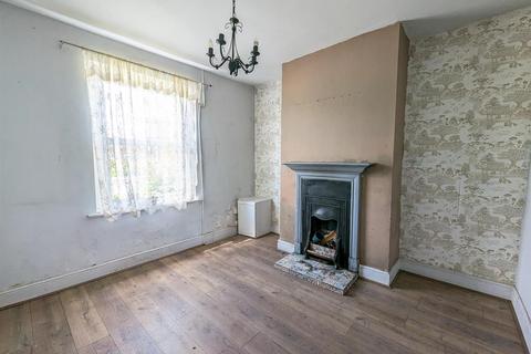 2 bedroom terraced house for sale, Leigh Road, Leigh