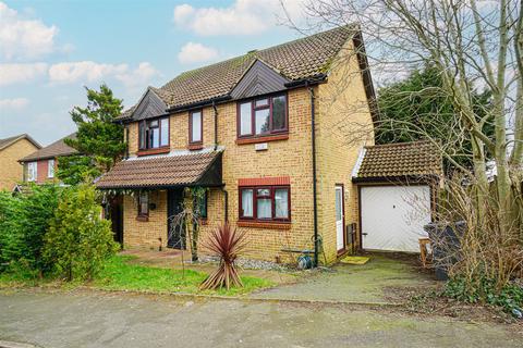 4 bedroom detached house for sale, Glyndebourne Gardens, St. Leonards-On-Sea