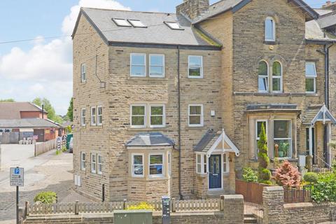 4 bedroom townhouse for sale, Bolton Bridge Road, Ilkley LS29