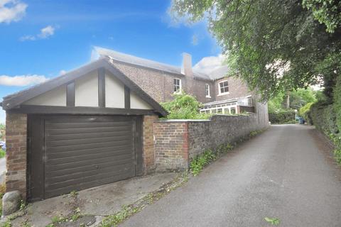 4 bedroom semi-detached house for sale, The Avenue, Stone