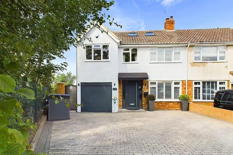 5 bedroom semi-detached house for sale, Tanglyn Avenue, Shepperton