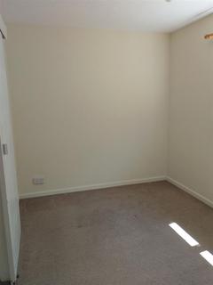 2 bedroom house to rent, Salters Close, Worcester WR4