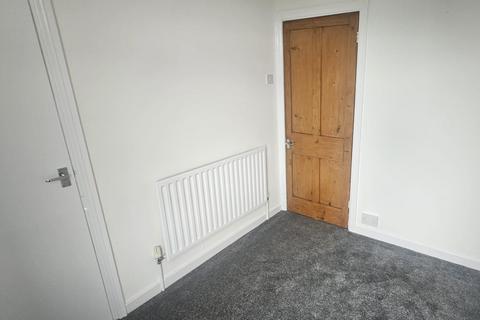 12 Earle Street, Ashton-under-lyne, OL7 0EL