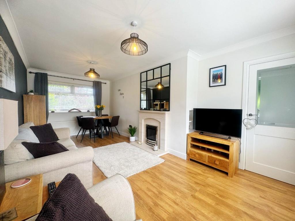 Elm Avenue, Sedgefield, StocktonOnTees 2 bed semidetached house for