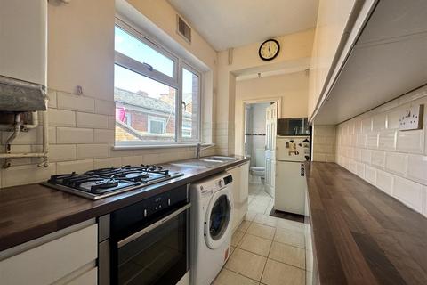 3 bedroom terraced house for sale, Burfield Street, Leicester LE4
