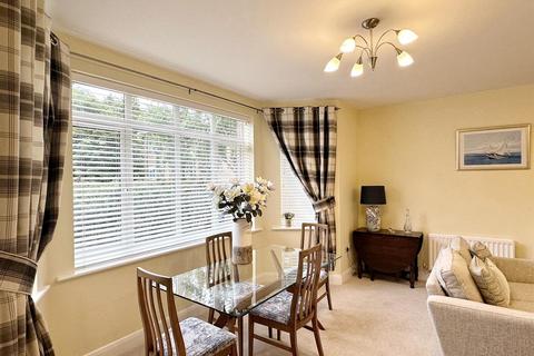 2 bedroom property for sale, Cheltenham Mews, Four Oaks, Sutton Coldfield