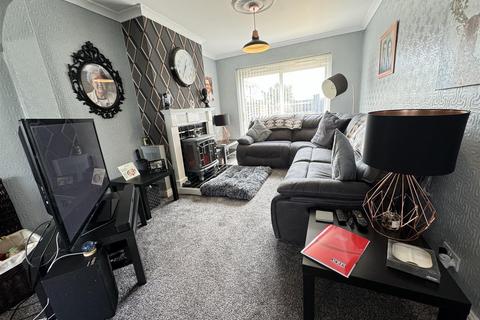 4 bedroom semi-detached house for sale, Stanhope Way, Great Barr, Birmingham