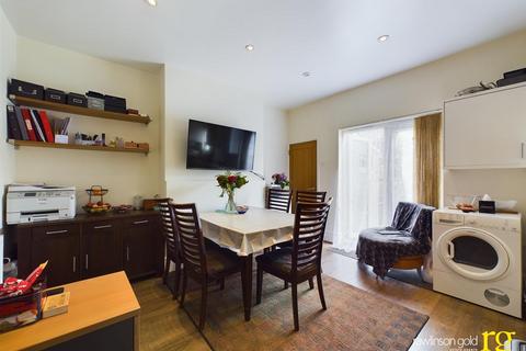 3 bedroom end of terrace house for sale, Bolton Road, Harrow