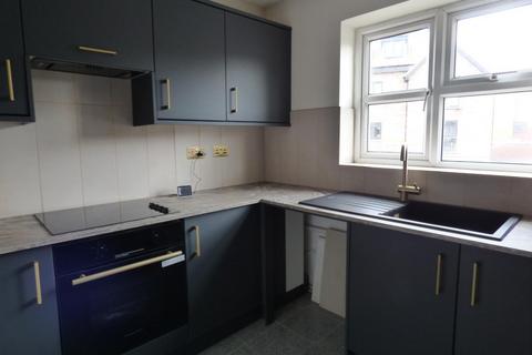 2 bedroom flat to rent, Trinity Court, Beverley, East Yorkshire, HU17 0EB