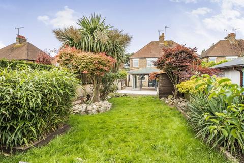 3 bedroom semi-detached house for sale, Hythe Road, Ashford TN24