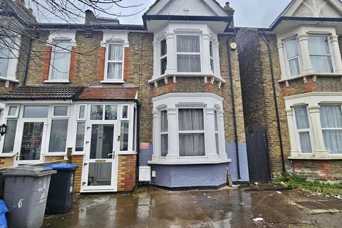 5 bedroom semi-detached house to rent, Ranelagh Road, Wembley