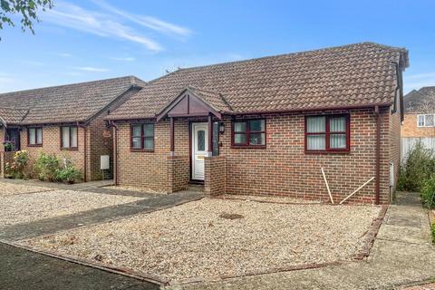 2 bedroom detached bungalow for sale, Bramley Gardens, Ashford TN23