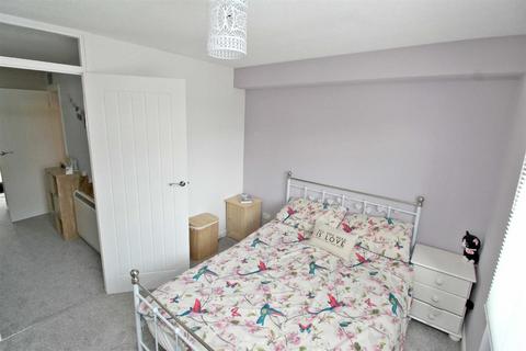 1 bedroom maisonette to rent, Brookside Close, Old Stratford, Milton Keynes