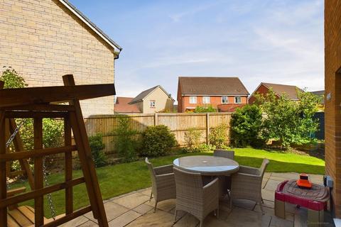 4 bedroom house for sale, Gundy Grove, Trowbridge BA14