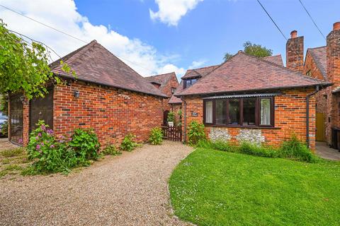 3 bedroom house for sale, Fairfield Road, Bosham