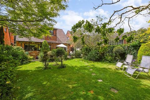 3 bedroom house for sale, Fairfield Road, Bosham