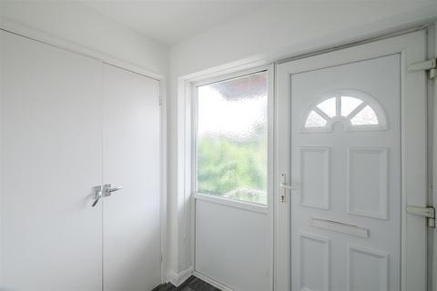 35 Gurney Close, London, E17 5PR