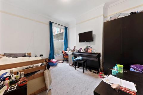5 bedroom house for sale, Queenswood Road, London