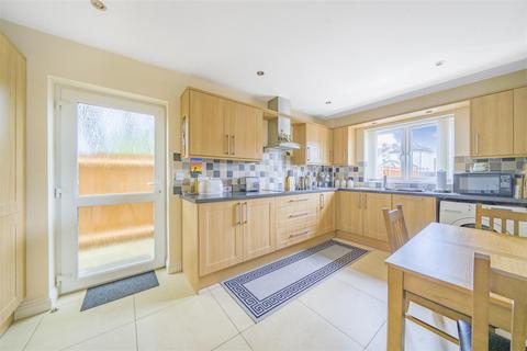 2 bedroom detached bungalow for sale, Barford Road, Blunham