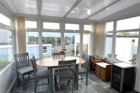 47 Menear Road, St Austell, PL25 3DF
