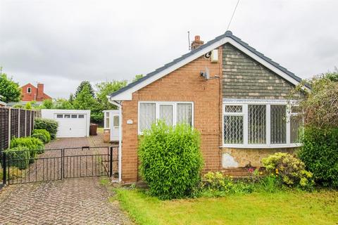 2 bedroom detached bungalow for sale, Barmby Close, Ossett WF5