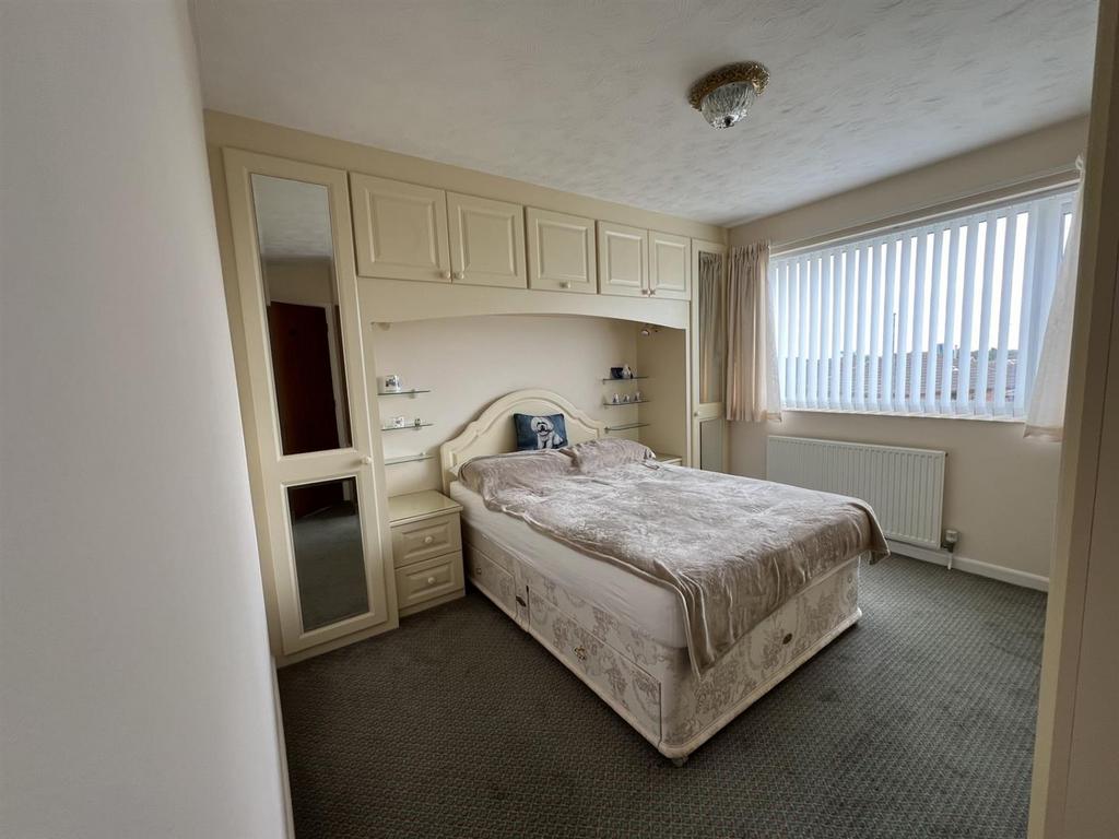 Master Bedroom.jpg
