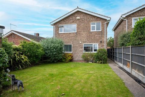 3 bedroom detached house for sale, Lawyer Corys, Gorleston