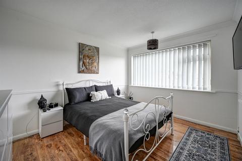 3 bedroom detached house for sale, Lawyer Corys, Gorleston