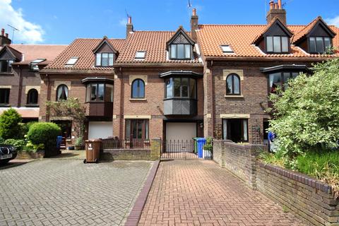 3 bedroom house for sale, Dominican Walk, Eastgate, Beverley