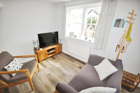 2 bedroom end of terrace house to rent, Fore Street, Exeter, EX4 3JQ