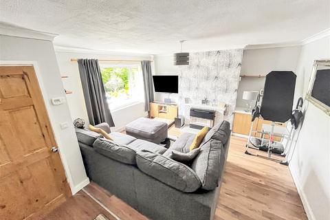 3 bedroom end of terrace house for sale, St. Francis Drive, Wick, Bristol