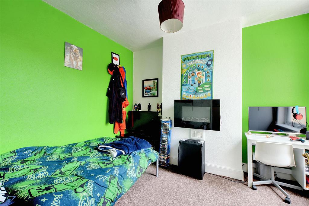 Bedroom 2 1.jpeg