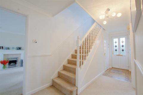 4 bedroom detached house for sale, Pritchard Drive, Stapleford