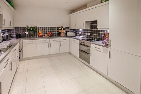 1 bedroom apartment to rent, Newitt Place, Southampton