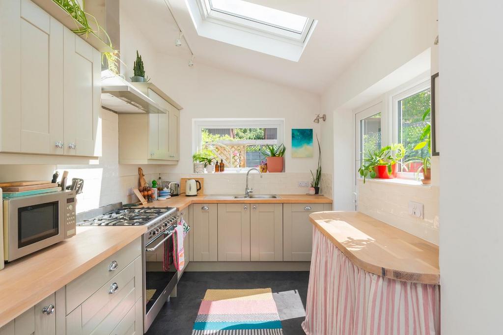 3 A0 GRSV - Kitchen C.jpg