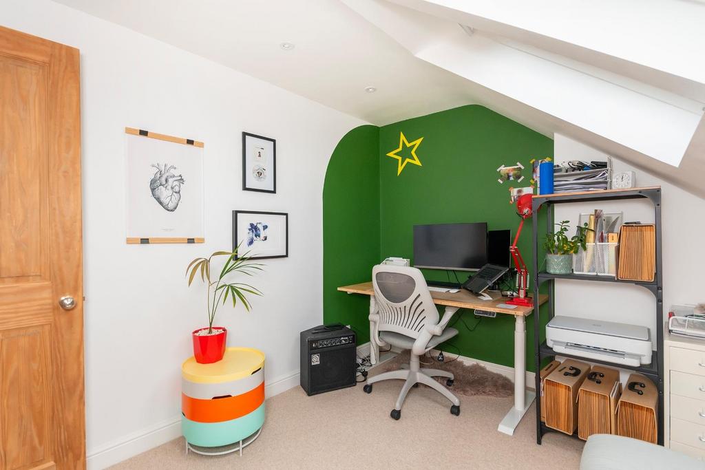 3 A0 GRSV - Bedroom I.jpg