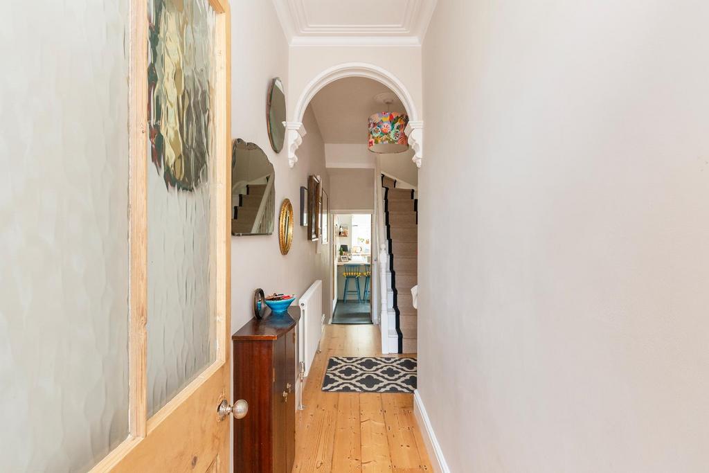 3 A0 GRSV - Hallway A.jpg