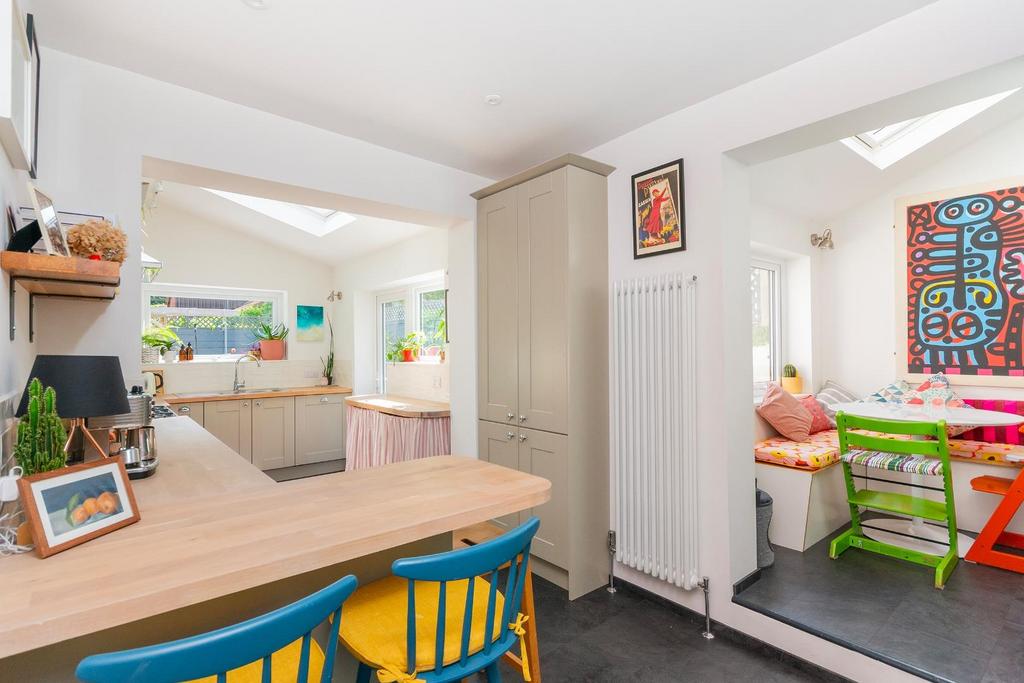 3 A0 GRSV - Kitchen F.jpg