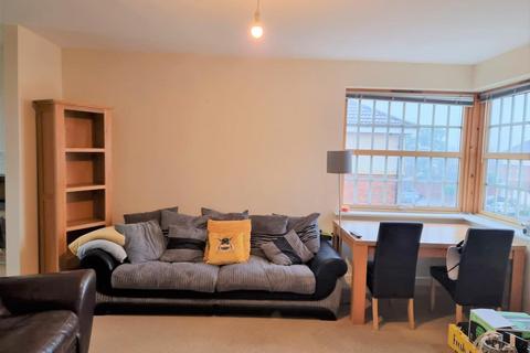 2 bedroom flat for sale, Mill View Place, Mill View Road, Beverley