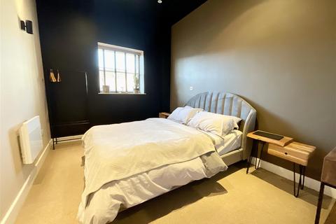 2 bedroom apartment to rent, St. Nicholas Street, Scarborough, YO11 2HJ