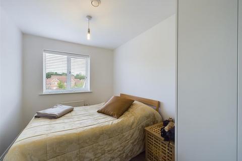 3 bedroom semi-detached house for sale, Jade Way, Crawley