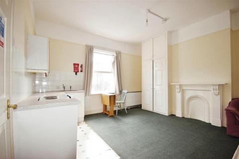 House to rent, Tabor Grove, Wimbledon SW19