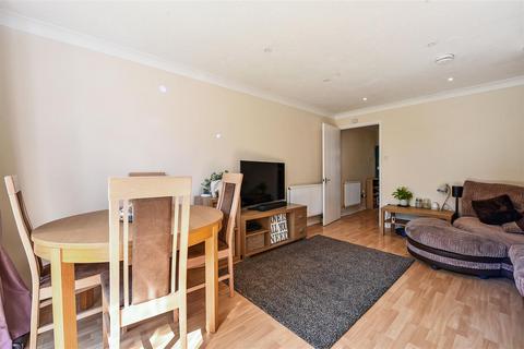 2 bedroom terraced house for sale, Celtic Drive, Andover